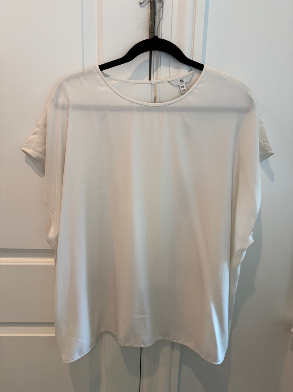 Banana Republic Essential Silk Top XXL White NWOT